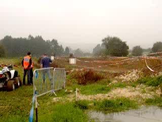 quad : rozroy sur serre / saut riviere