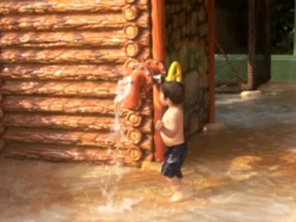 Noah Center parc Moulin eau