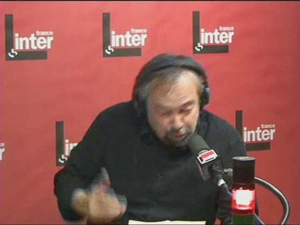 Casse-toi pauv' queen !