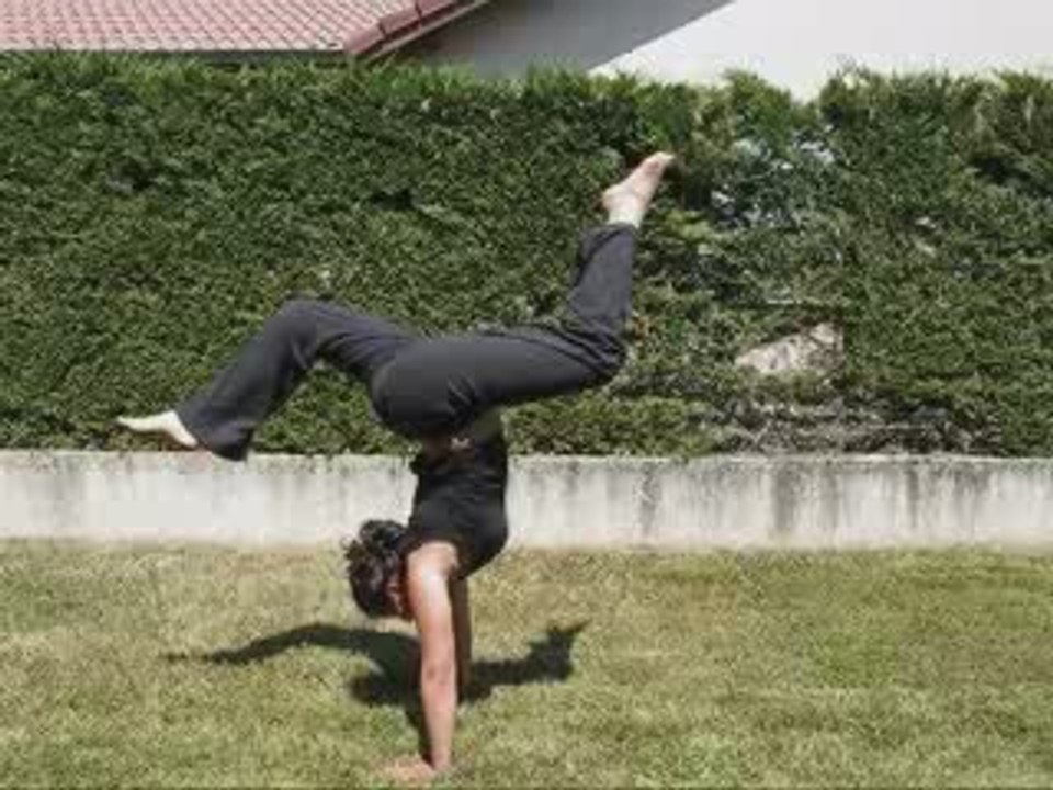 Isa Souplesse Arrière 2009-1