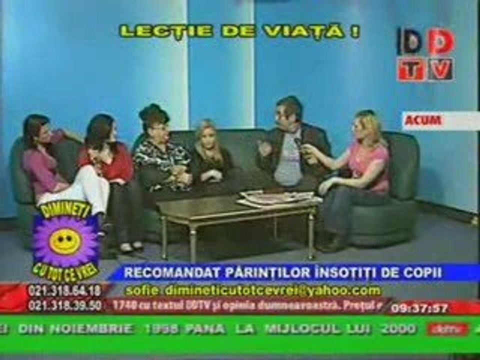 Modele de la First Face Models prezente la DDTV Clip8