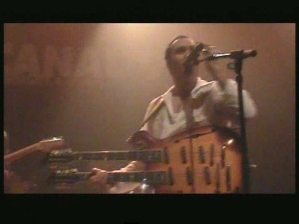 Takfarinas "Tebbeg Riri" Live 2009