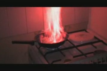 Idée Conne N°335 - Cuisiner Dans Le Noir