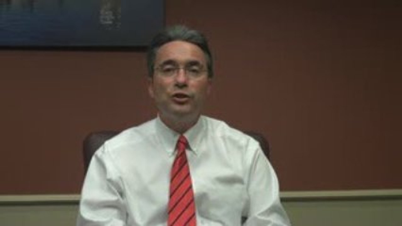 Look for SERVICE when hiring a good lawyer says Toledo, ...