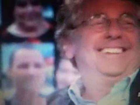 François Bayrou et les sondages dans A vous de juger !