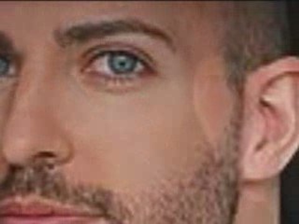 AME STRONG "TOUT EST BLEU"