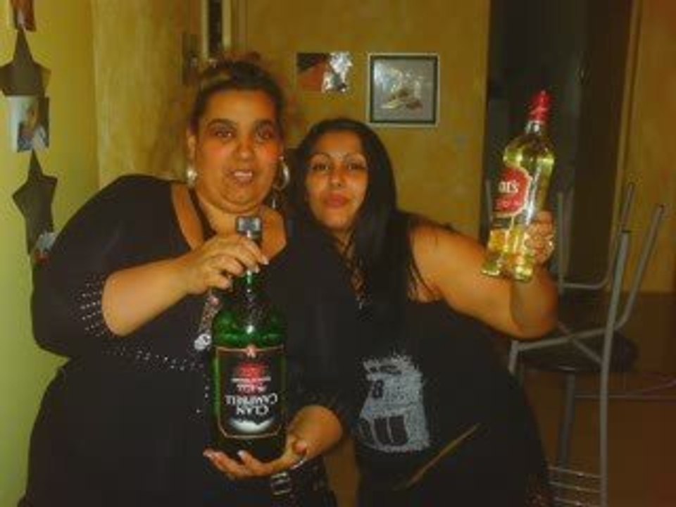 Nous trois