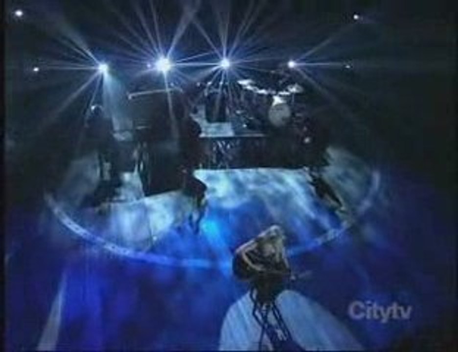 Miranda Lambert - More like her (live)