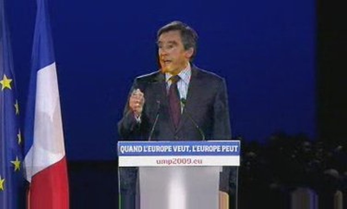 Fillon meeting Versailles européennes