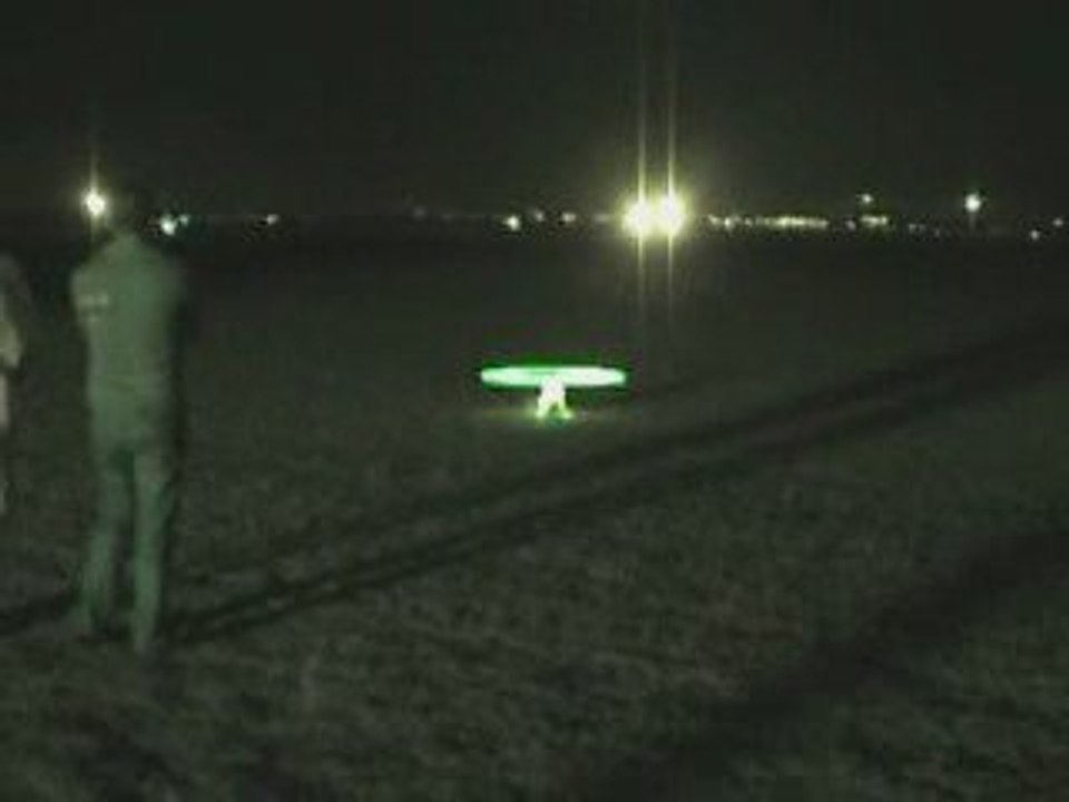 helico radiocommandé de nuit à l'A.G.A Nîmes