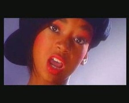 Joelle Ursull - Ti Bébé / JEUX DE DAMES. Ronald Rubinel