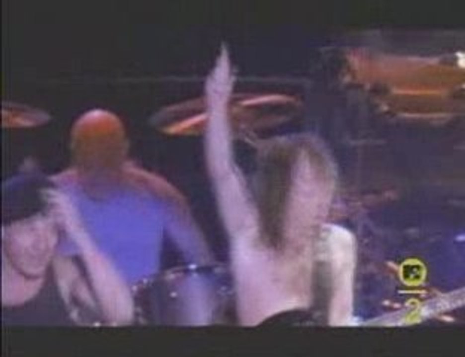 AC/DC DOMINGTON Dirty Deeds Done Dirt Cheap (Live)