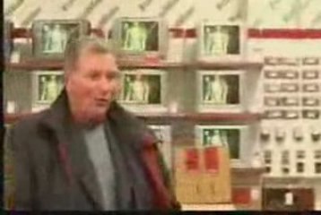 320แกล้งคน พนักงานสาว