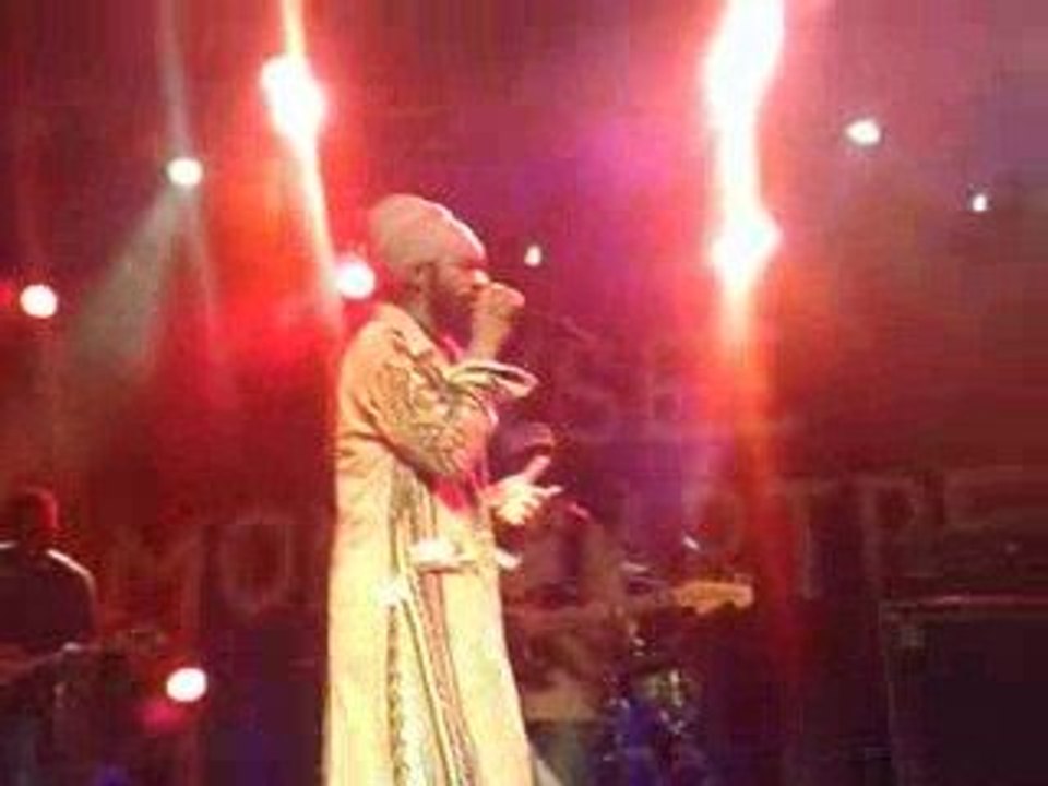 Junior kelly live reggae elysée montmartre 2