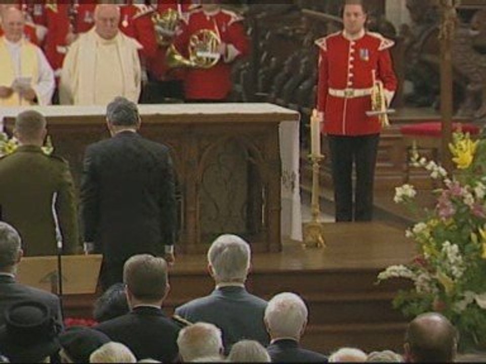 Barack Obama and Nicolas Sarkozy lead D-Day memorial