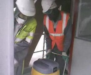 sa charie  Konté ki passe laspirateur au taf kan jaite chef