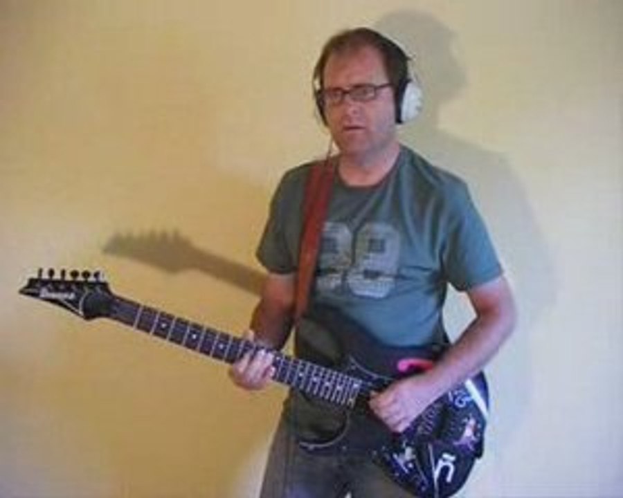 Con gafas y a lo loco (Wearing glasses)