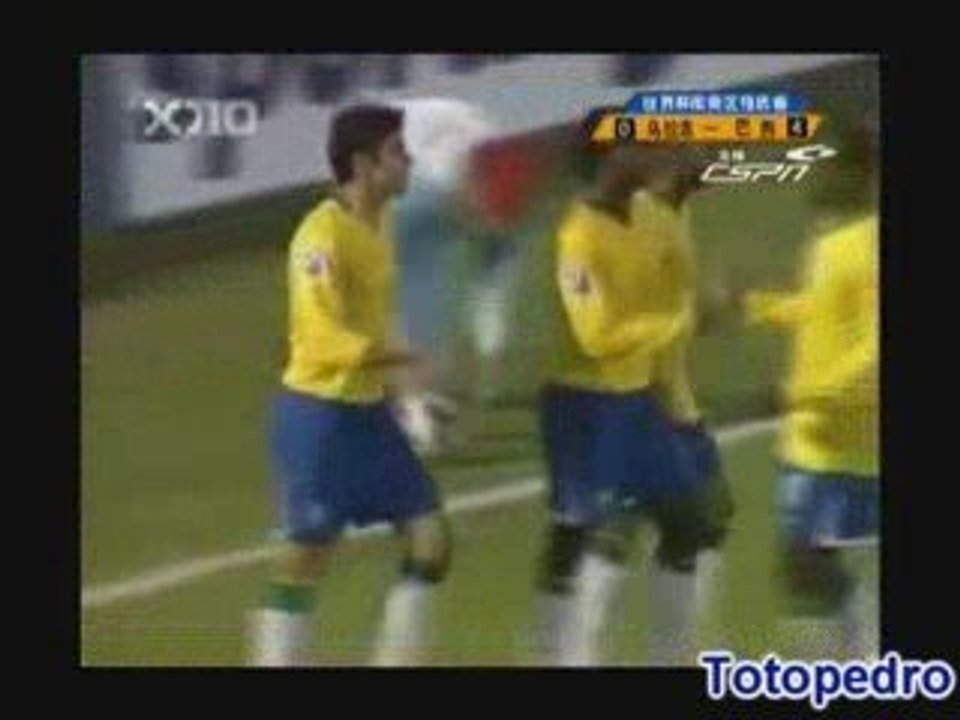 URUGUAY 0-4 BRESIL KAKA