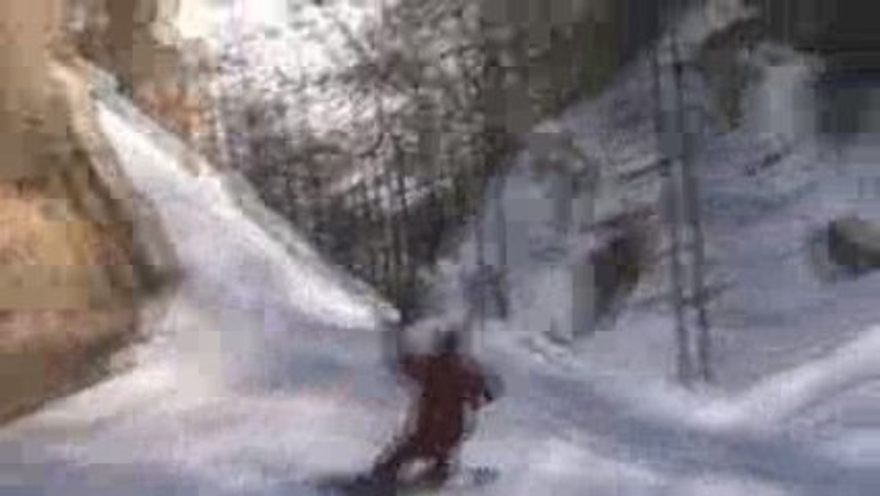 Travling Ju. Vallee perdu by Lucas