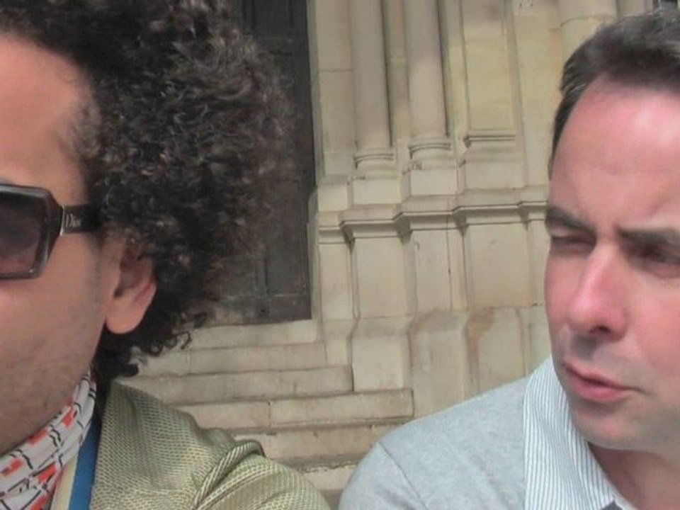 Série chilling à Paris-Le jeu du SDF