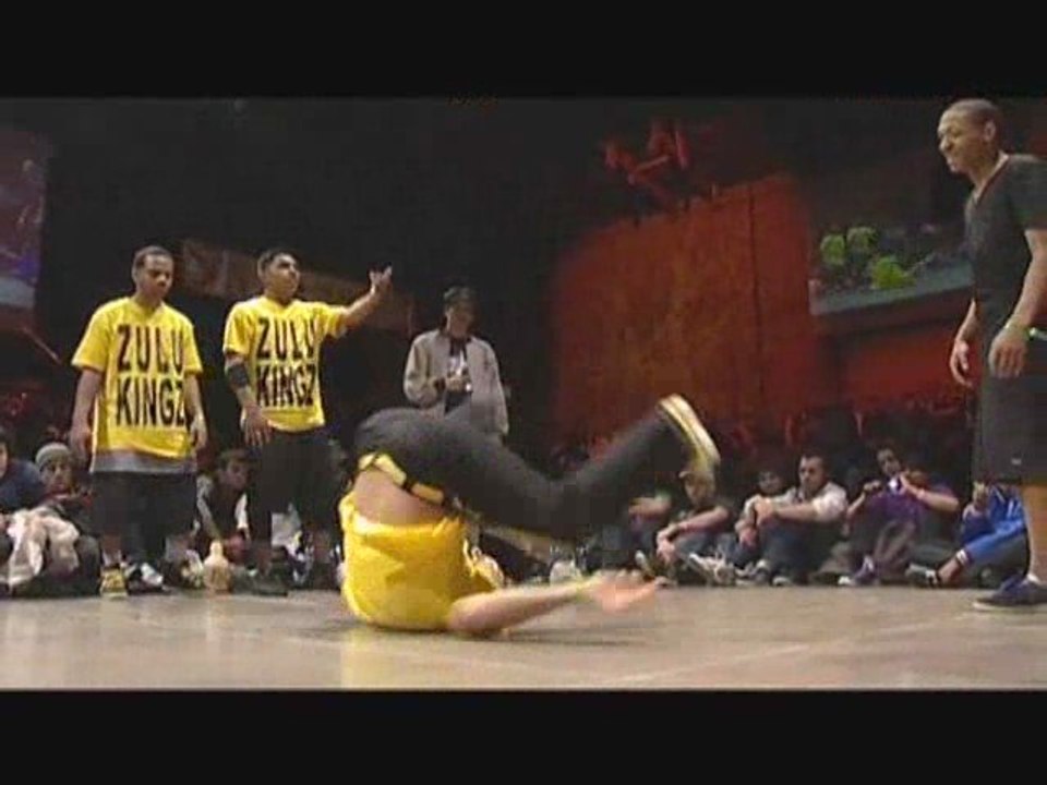 Flexible Flave vs Mighty Zulu Kingz (Finale OPsession 2009)