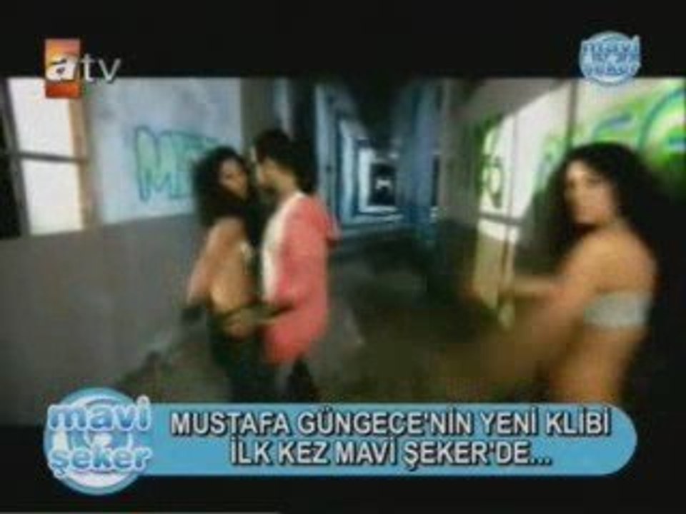 Mustafa Güngece - Döktürmesi Kıvırması ´[Yeni Klip 2009] H.Q