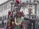 Royal de Luxe - Petite géante enlève ses mains du guidon