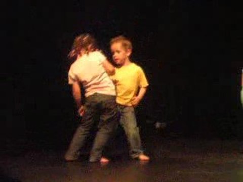 tom danse ecole maternelle moyenne section
