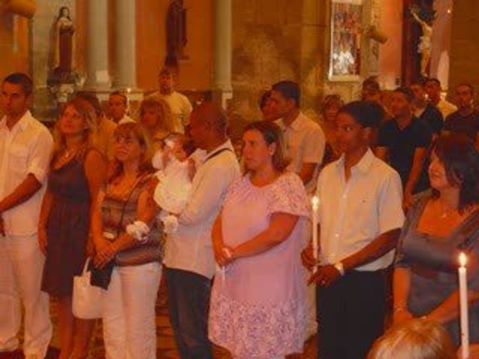 BAPTEME DE PIERRINE 7 JUIN 2009