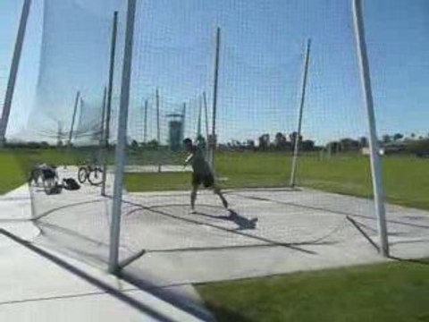 Athlé lancer poids imitation disque 3kg 35m41 Adam Kuehl