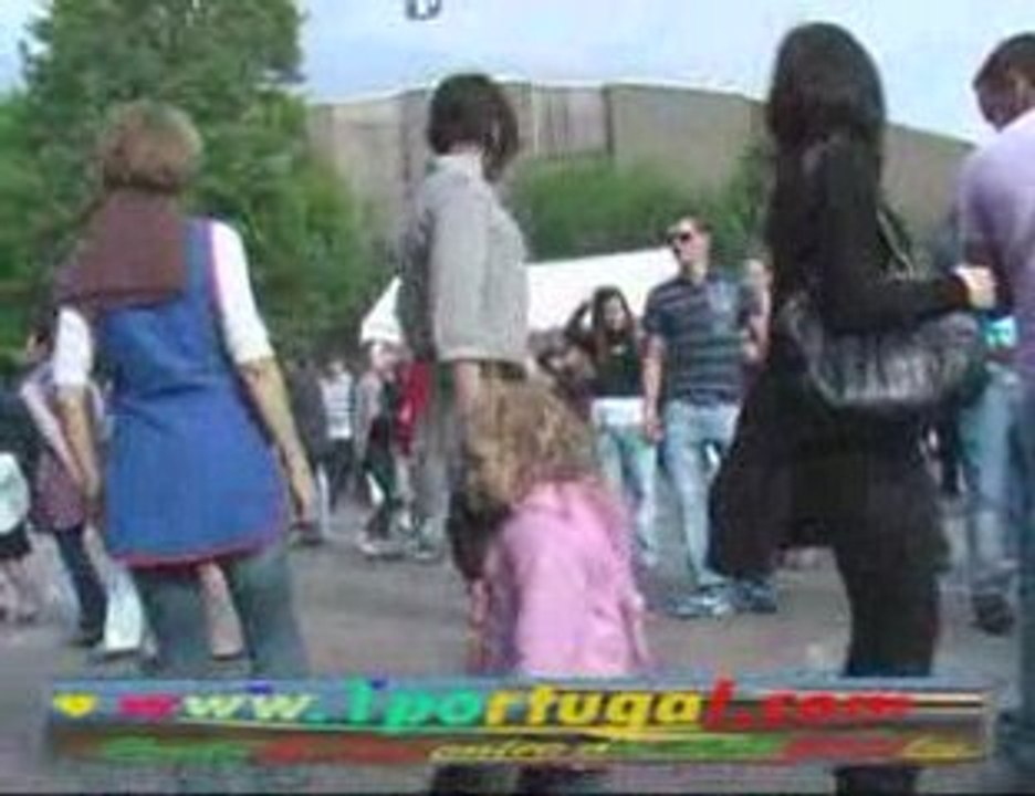 Joana na festa da associacao Portugal Novo - Colombes -  28