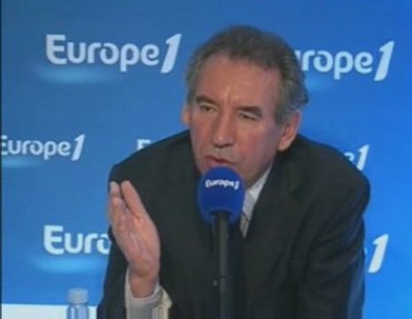 François Bayrou regrette l'affrontement avec Cohn-Bendit