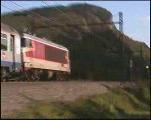 La CC 6549 entre Artemare et Virieu-le-Grand