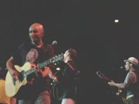 Tryo @ zenith=G8+ce que lon seme+la main verte