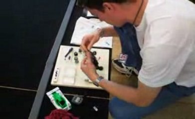 Ravitaillement de david par damien Team Normandy