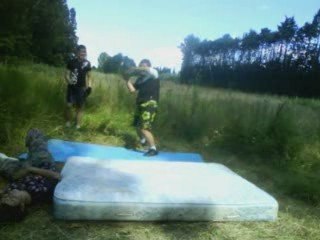 Guillotine And Yvatator Vs Benjataker