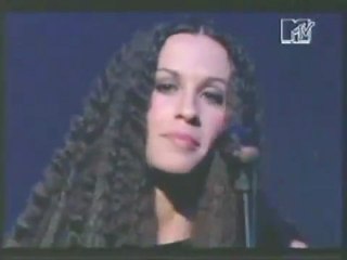 ALANIS MORISSETTE - SO UNSEXY (Live Milan 2002)