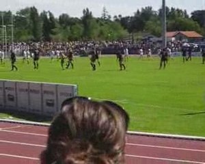 Hommage Fabien Pelous et entrée des joueurs Mont de Marsan