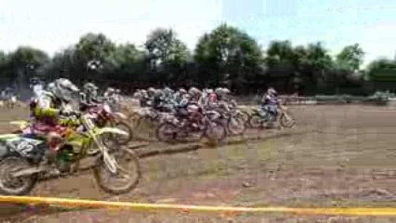 Depart la meilleraye de bretagne 250 A motocross ufolep