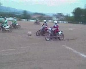 06 06 Houlgate Neuville 32.mpg