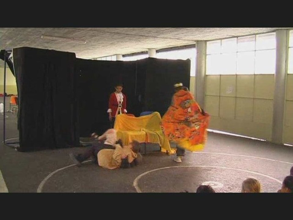 ATELIER THÉÂTRE école - 2006/2007 M.THERRAT (4)