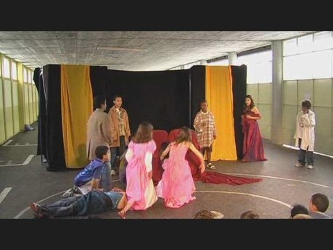 ATELIER THEATRE école - 2006/2007 M.THERRAT (5)