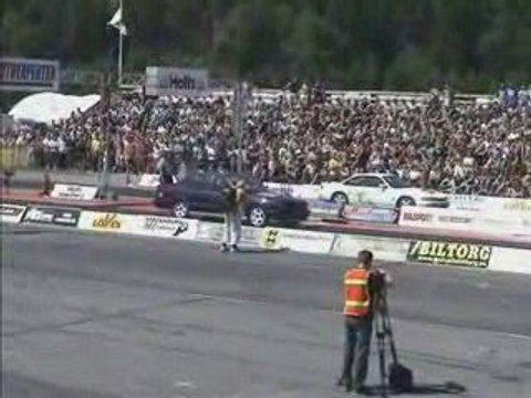 BMW M5 8 Saniyede 250 Km