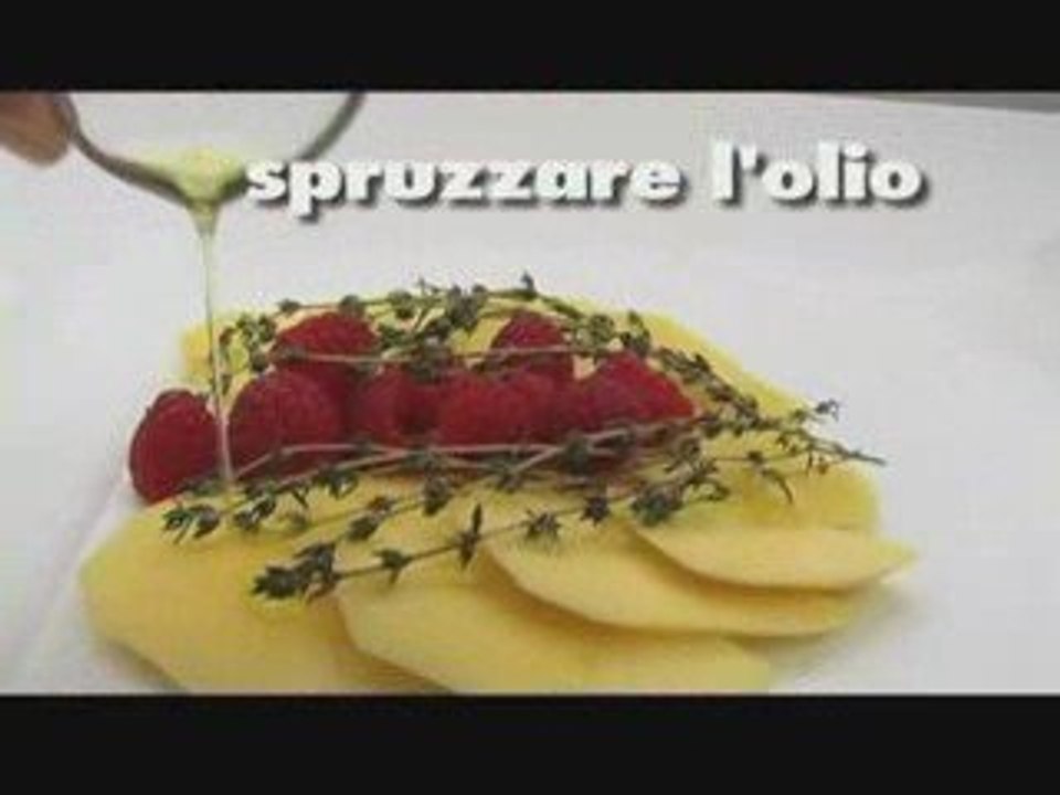 Fragole e mango al cartoccio