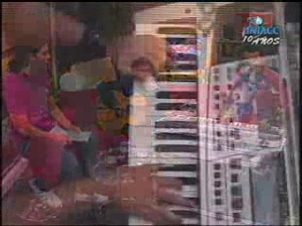 Polter - Estrella (Puro Chile - TV UNIACC)