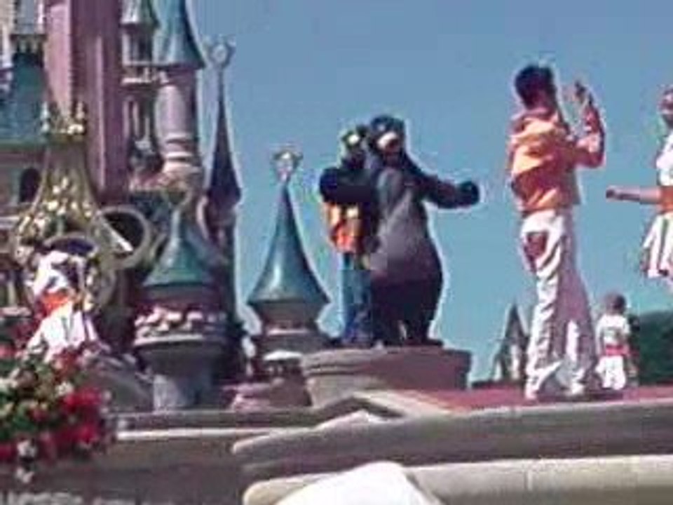 nous a disney CON MI HIJOS