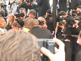 Mike Tyson marries, two weeks after his daughter's death