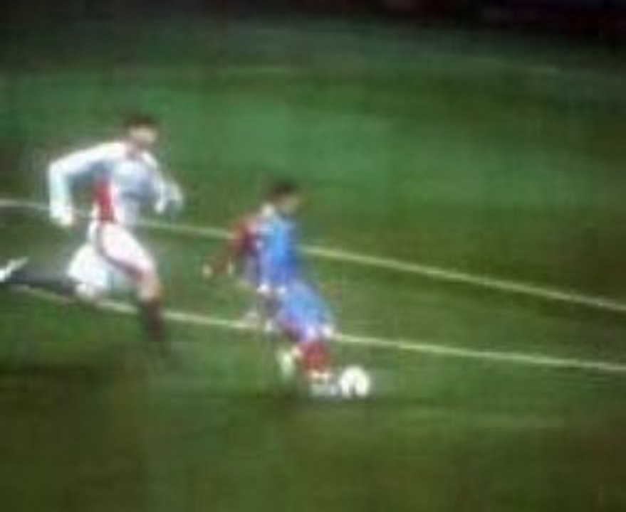 BENJINHO - PES 2009 [FC Barcelone - Vers Une Légende]