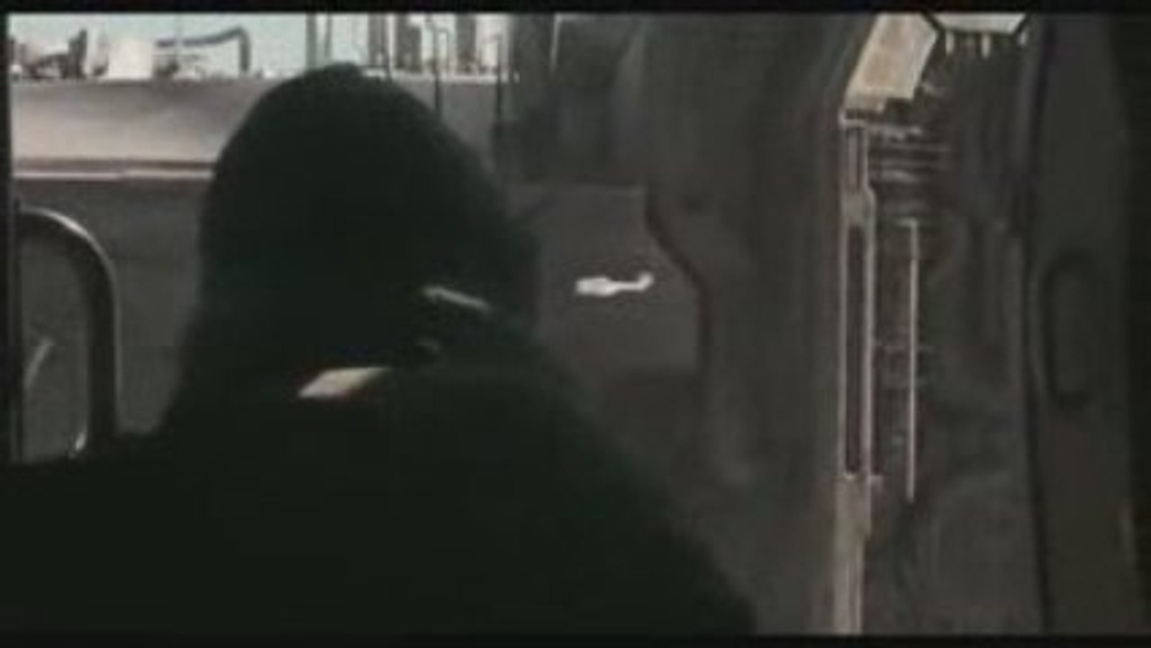 District 9 bande annonce