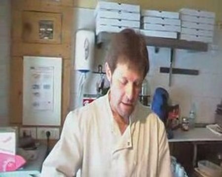 Street bench-est partie prendre des news a la terangua